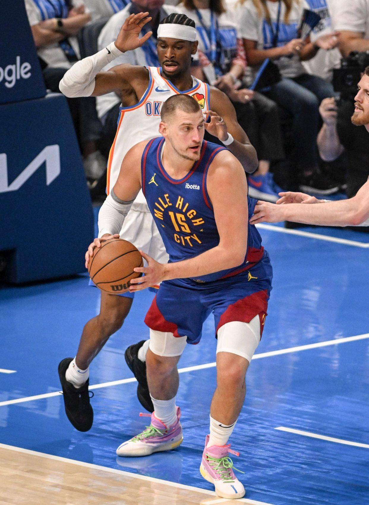 以年轻球员 以年轻球员